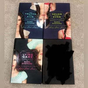 📚 Lying game series